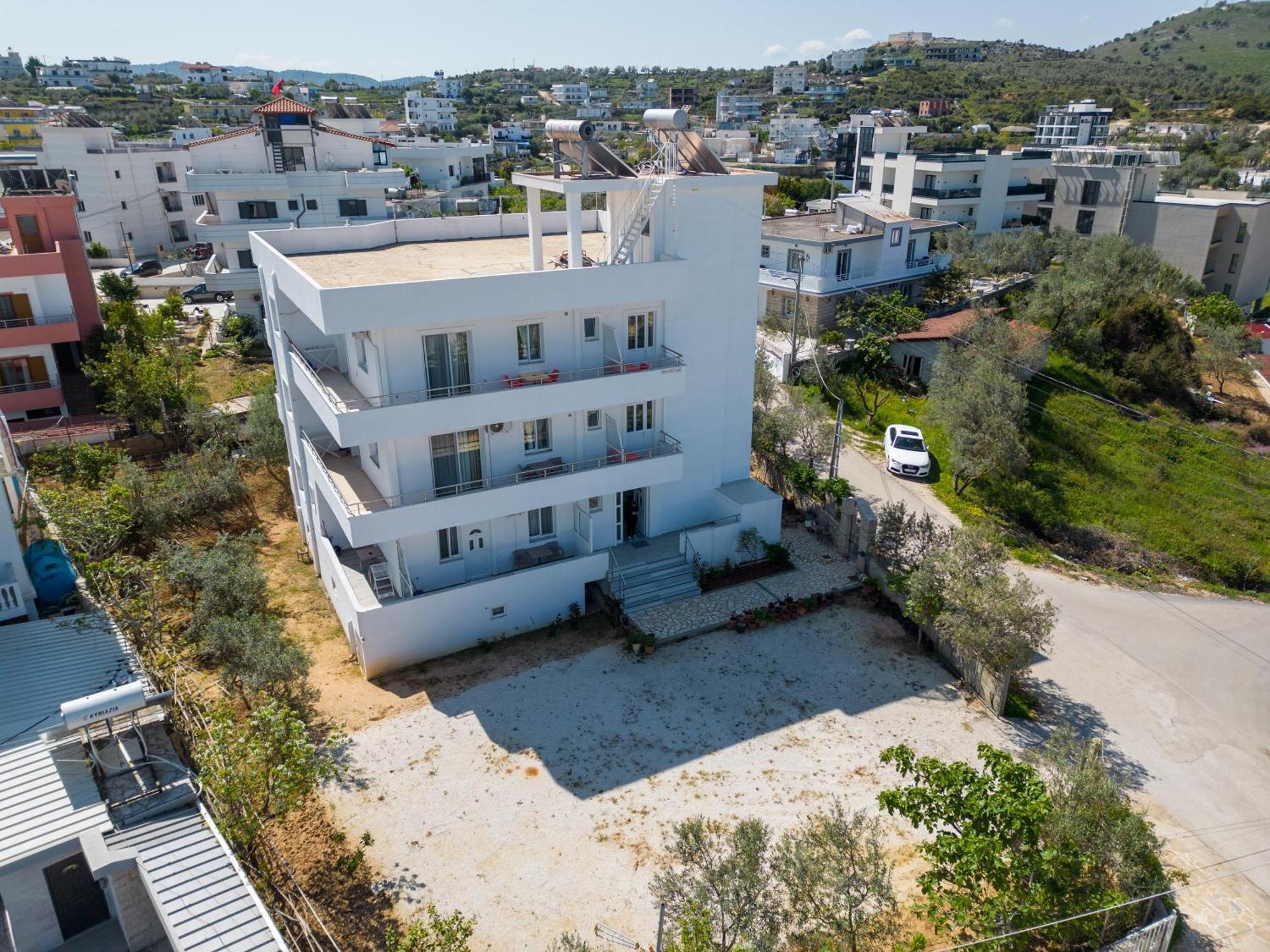 Near The Sea Apartments Nano 卡萨米尔 外观 照片