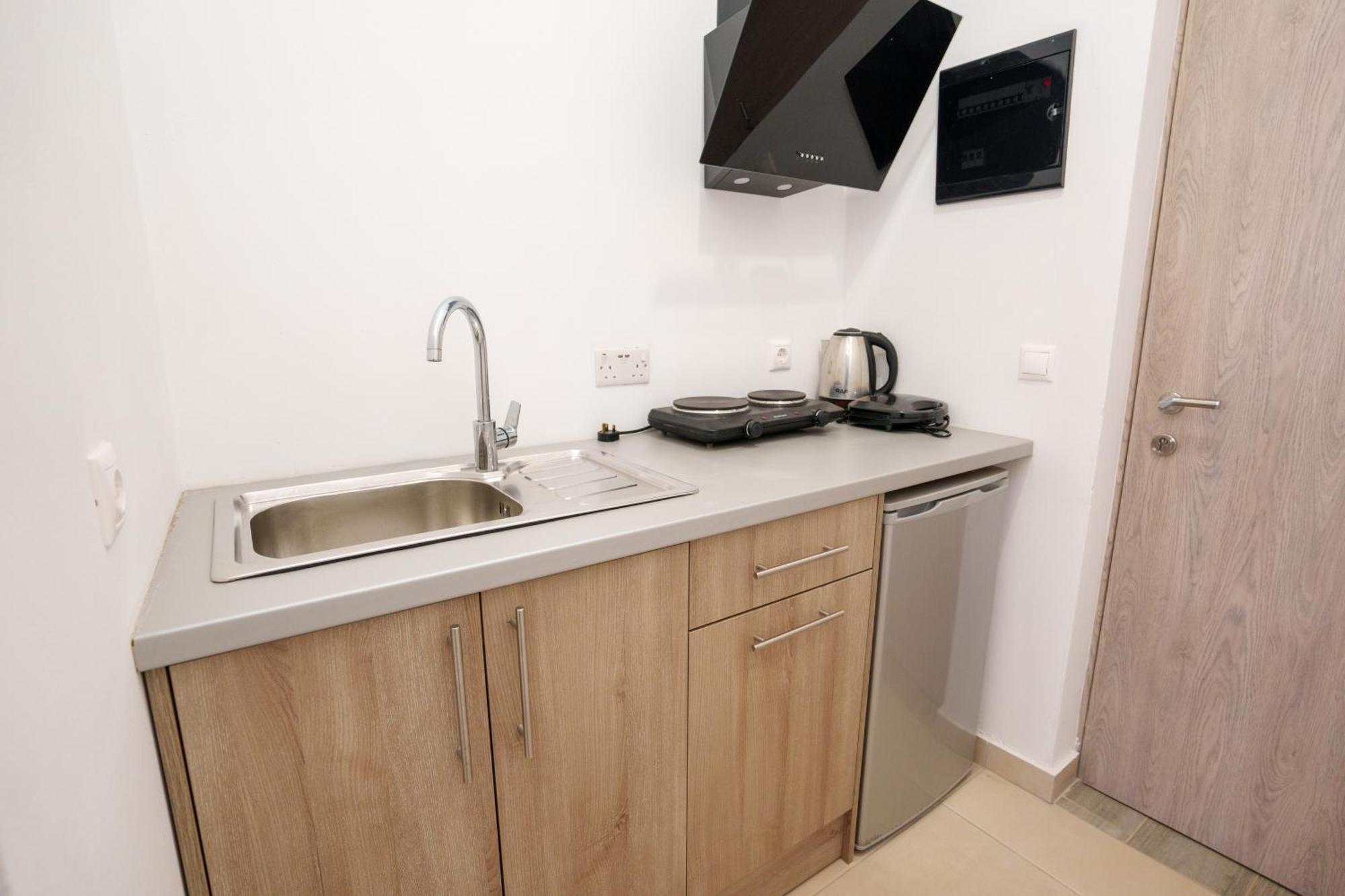 Near The Sea Apartments Nano 卡萨米尔 外观 照片