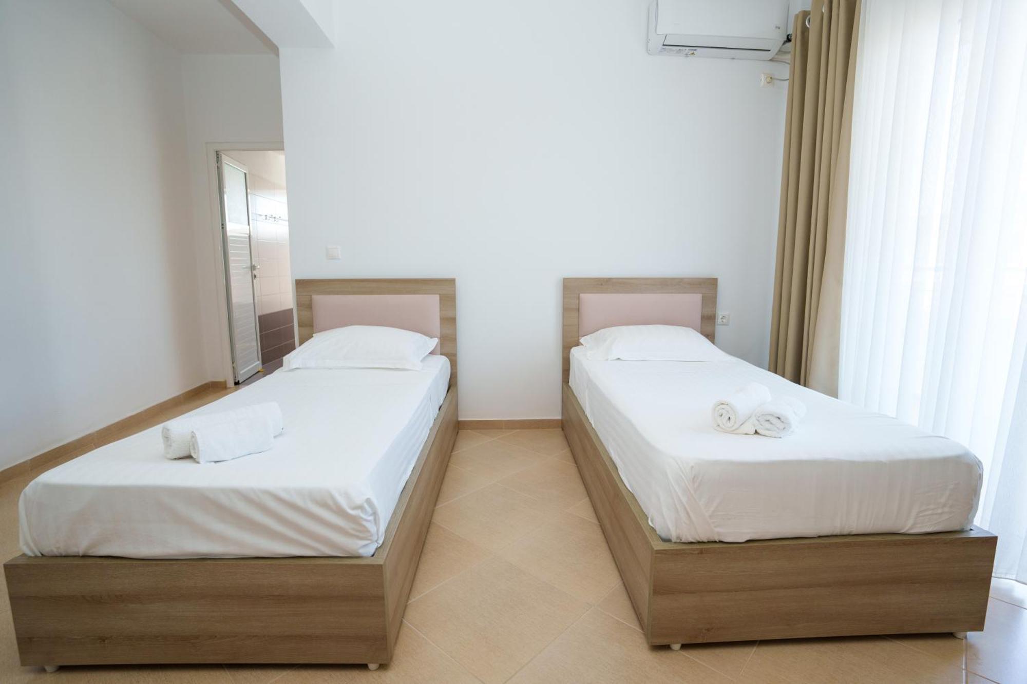 Near The Sea Apartments Nano 卡萨米尔 外观 照片